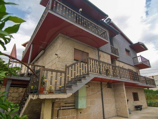 Vrijstaand huis in Amarante, Distrito do Porto