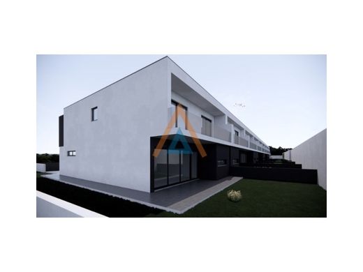 Luksusowy dom w Santa Maria da Feira, Distrito de Aveiro