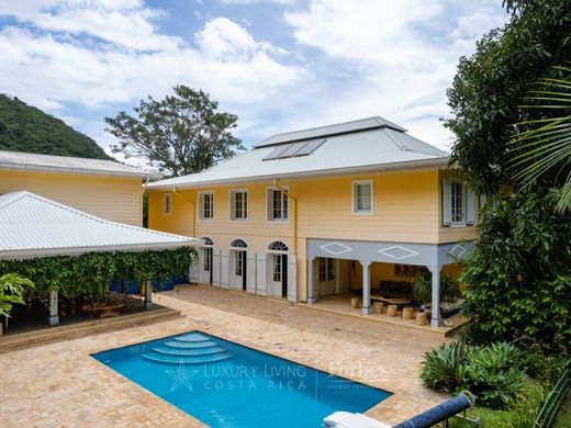 Luxury home in Santa Ana, Provincia de San José