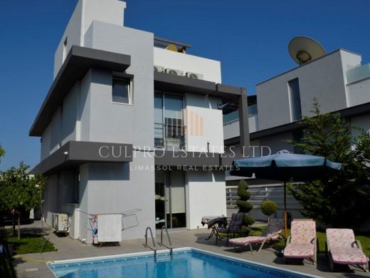 Villa en Pyrgos, Limassol District