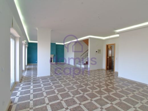 Apartment / Etagenwohnung in Faro, Distrito de Faro
