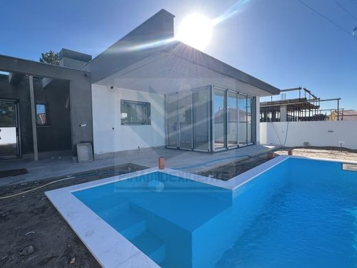 Seixal, Distrito de Setúbalの一戸建て住宅