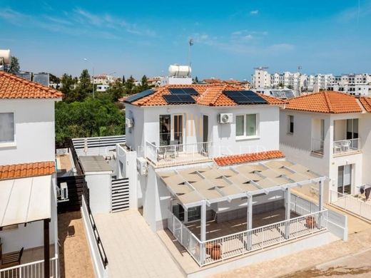 Βίλα σε Protaras, Paralímni