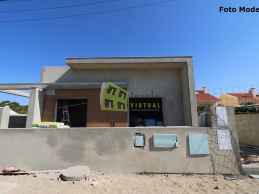 ‏בית חד-משפחתי ב  Seixal, Distrito de Setúbal