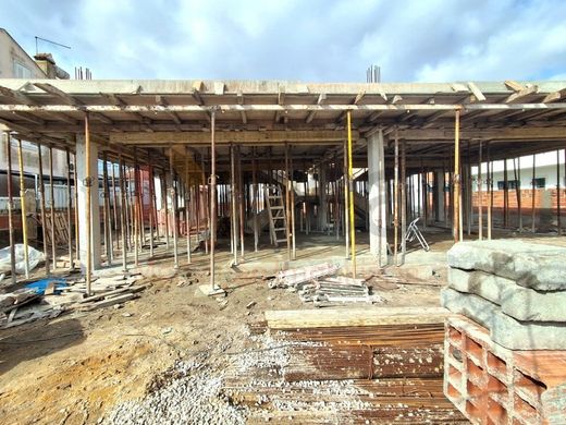 Semidetached House in Seixal, Distrito de Setúbal
