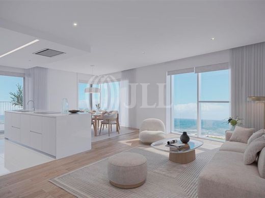 ヴィラ・ノヴァ・デ・ガイア
, Vila Nova de Gaiaのアパートメント