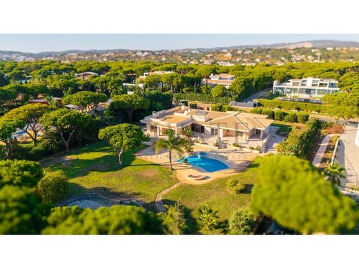 Villa Loulé, Distrito de Faro