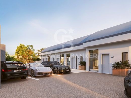 Chalet Pareado en Fuengirola, Málaga