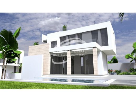 Villa in Torrevieja, Alicante