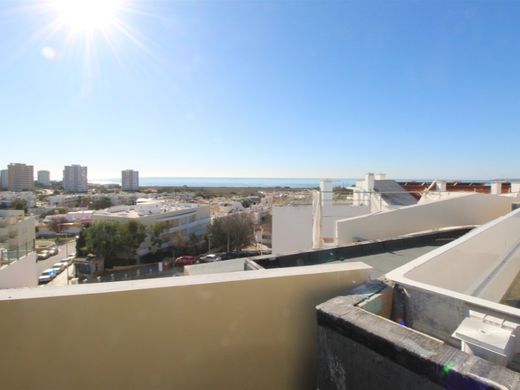 Apartment / Etagenwohnung in Portimão, Distrito de Faro