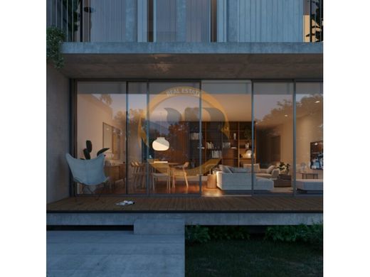 豪宅  加亚新城
, Vila Nova de Gaia