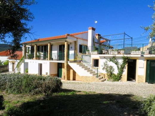 Casa de lujo en Penela, Coimbra