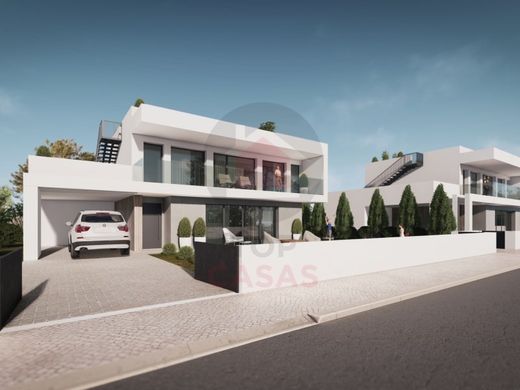 Detached House in Caldas da Rainha, Distrito de Leiria