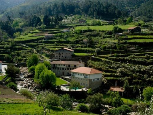 Luxe woning in Seia, Distrito da Guarda