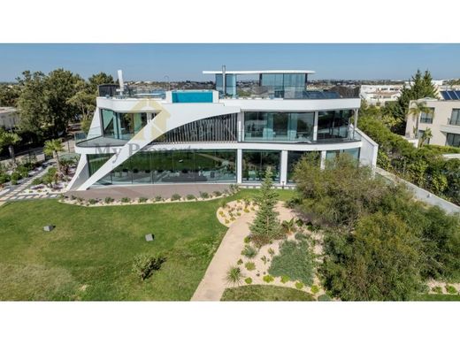 Dom jednorodzinny w Albufeira, Distrito de Faro