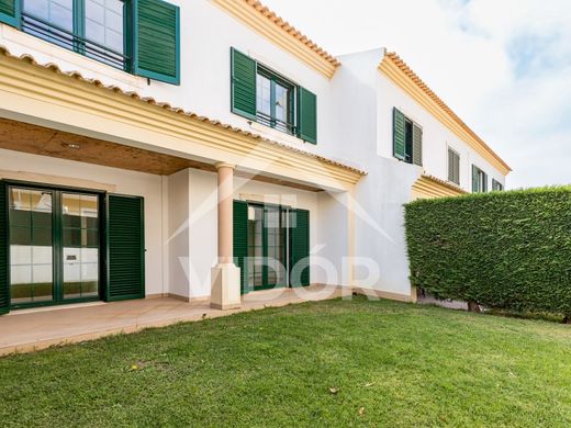 Albufeira, Distrito de Faroのマルチファミリーヴィラ