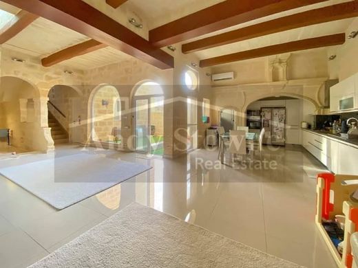 Siġġiewi, Is-Siġġiewiの高級住宅