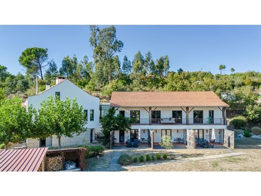 호화 저택 / Tábua, Distrito de Coimbra