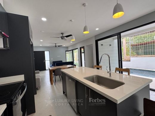 Casa de lujo en Carrillo, Hojancha