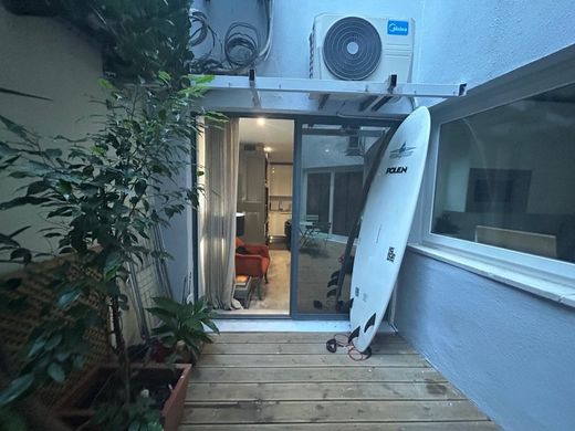 复式住宅  Santo António, Lisbon