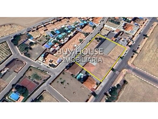 Land in Carranque, Province of Toledo