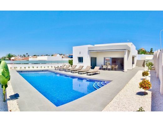 Einfamilienhaus in Rafal, Alicante