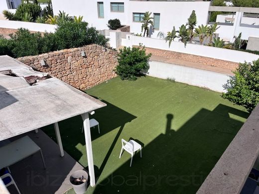 Συγκρότημα ανεξάρτητων κατοικιών σε Santa Eulària des Riu, Illes Balears