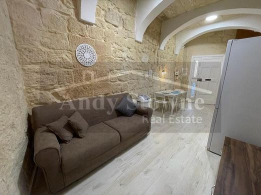 Luxury home in Qormi