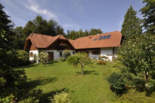 Luxe woning in Gmunden, Politischer Bezirk Gmunden