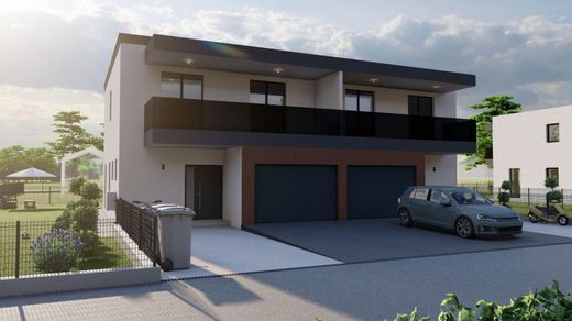 Luxury home in Straß in Steiermark, Leibnitz