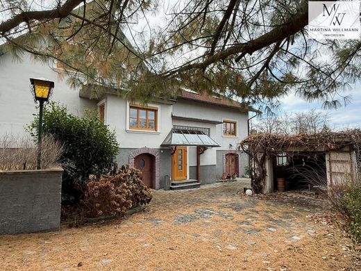 Casa di lusso a Katzelsdorf, Politischer Bezirk Wiener Neustadt