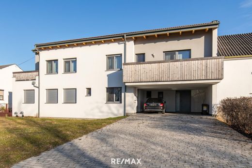 Maison de luxe à Apetlon, Politischer Bezirk Neusiedl am See