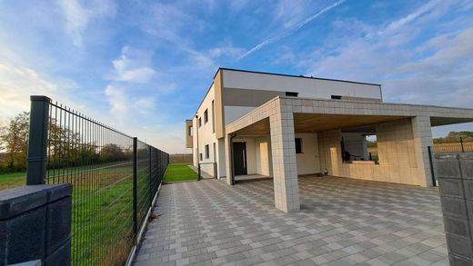 منزل ﻓﻲ Leopoldsdorf im Marchfelde, Politischer Bezirk Gänserndorf