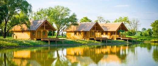 Hotel w Osli, Győr-Moson-Sopron