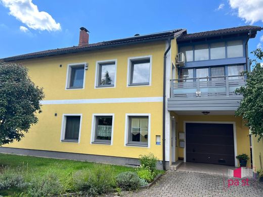 Luxury home in Walding, Politischer Bezirk Urfahr-Umgebung