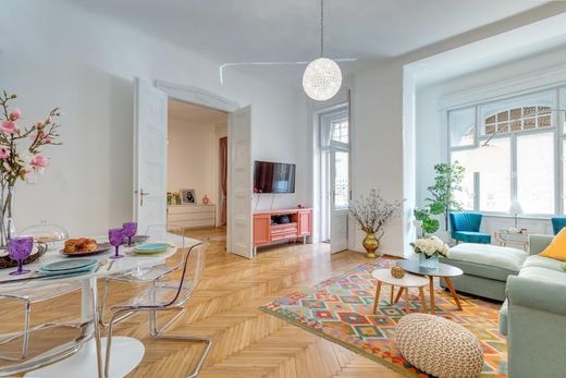 Apartment / Etagenwohnung in Budapest