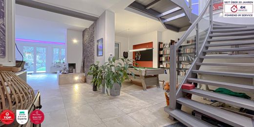 Luxe woning in Gießhübl, Politischer Bezirk Mödling