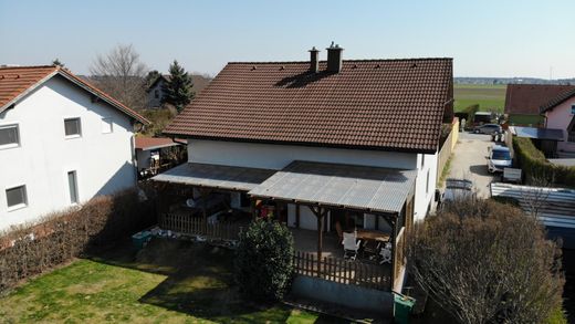 Luxury home in Gänserndorf, Politischer Bezirk Gänserndorf
