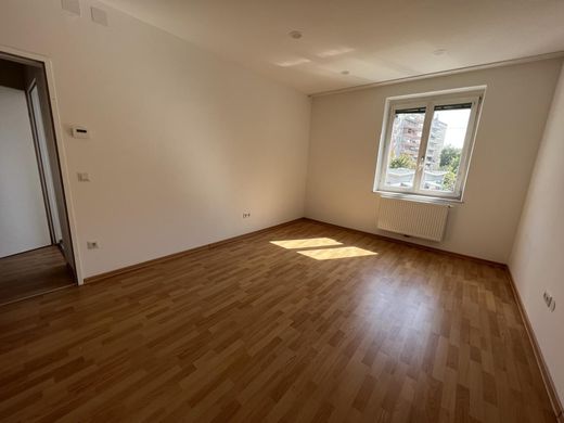 Apartment / Etagenwohnung in Wien
