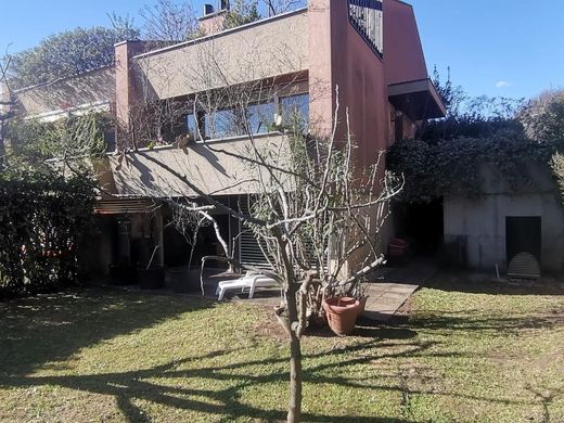 Casa di lusso a Melano, Lugano