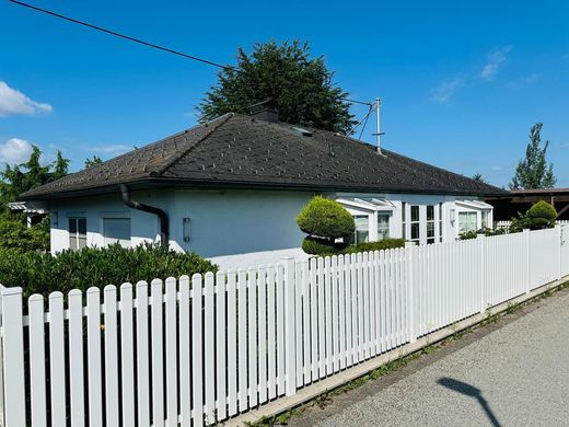 Luxus-Haus zu verkaufen in Thalheim bei Wels