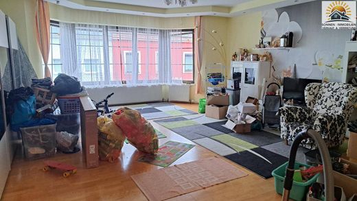 Office in Wolkersdorf im Weinviertel, Politischer Bezirk Mistelbach