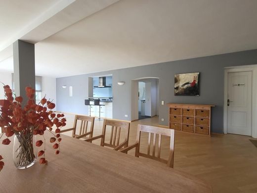 Casa de lujo en Stangau, Politischer Bezirk Mödling