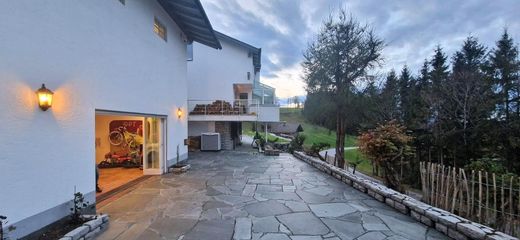 Casa de luxo - Sankt Koloman, Politischer Bezirk Hallein