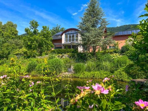 Luxus-Haus zu verkaufen in Foirach
