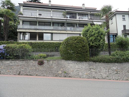 Apartment in Orselina, Locarno District
