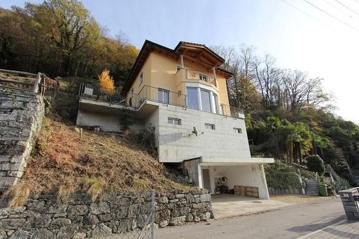 Casa di lusso a Locarno, Locarno District