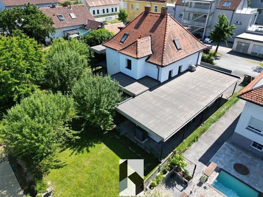 Luxus-Haus in Fürstenfeld, Politischer Bezirk Hartberg-Fürstenfeld