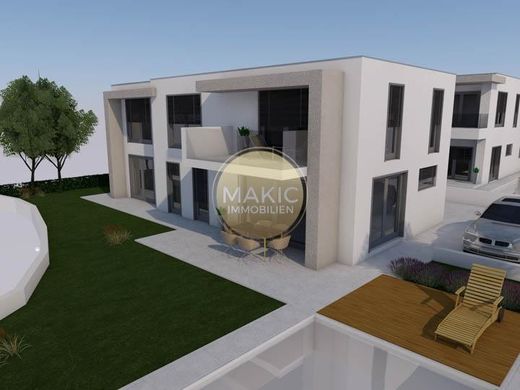 호화 저택 / Umag, Grad Umag