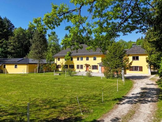 Casa de lujo en Gmunden, Politischer Bezirk Gmunden